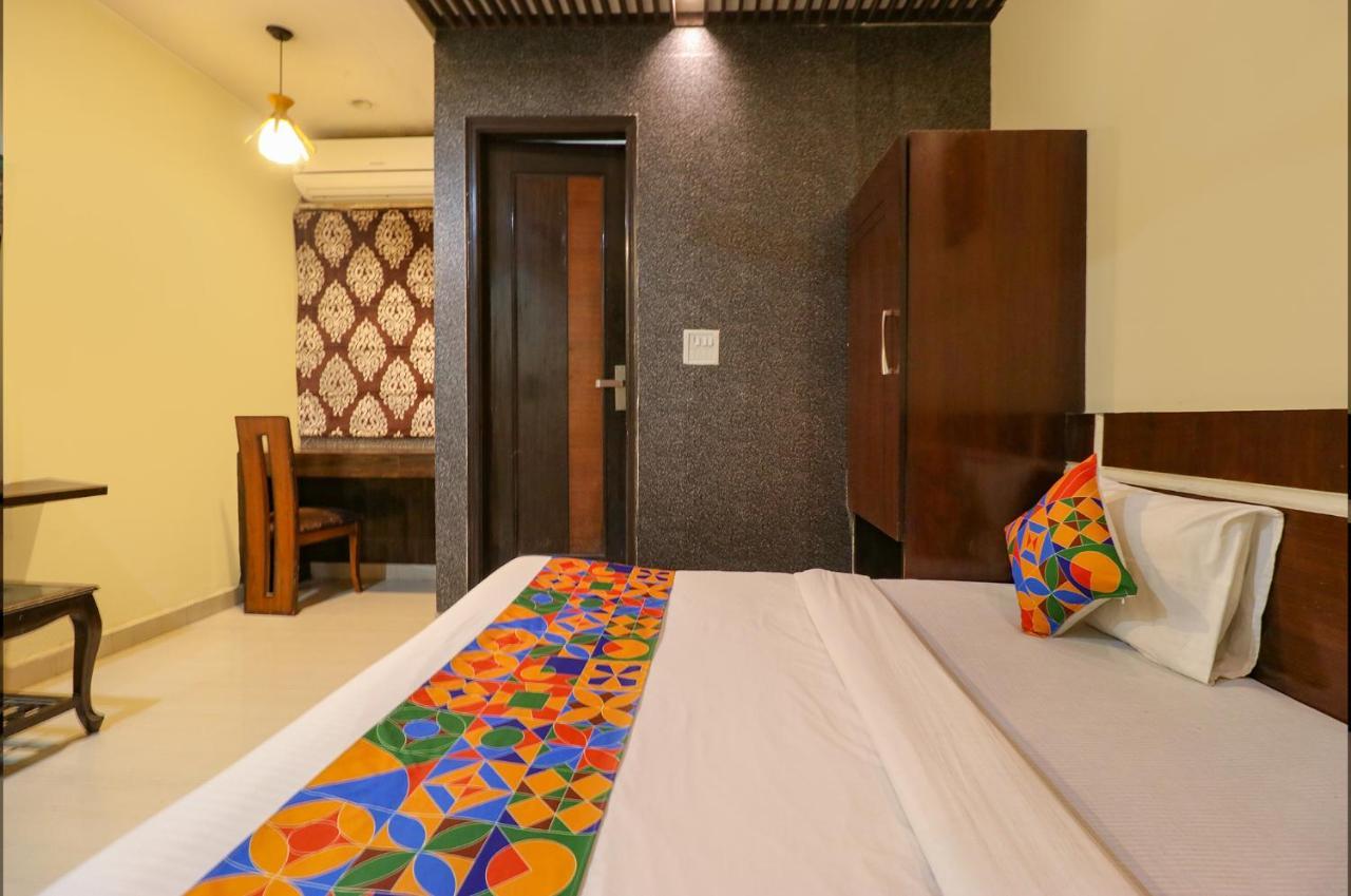 Staybook Hotel Aira New Delhi Railway Station Paharganj Zewnętrze zdjęcie